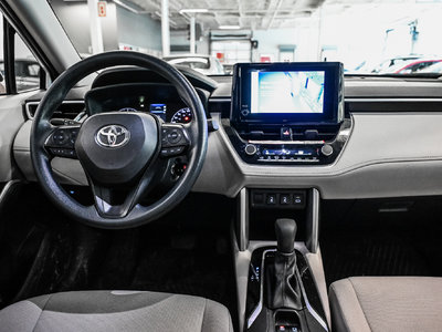 Toyota COROLLA CROSS  2023 à Verdun, Québec
