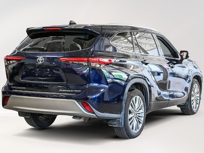 2023 Toyota HIGHLANDER LIMITED AWD in Verdun, Quebec