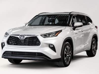 2021 Toyota Highlander in Verdun, Quebec