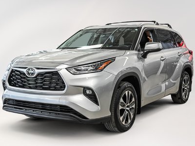 2022 Toyota Highlander in Verdun, Quebec