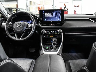 Toyota RAV4 Hybrid  2023 à Verdun, Québec