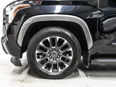2023 Toyota Sequoia Hybrid in Verdun, Quebec