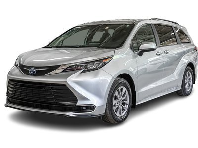 2025 Toyota Sienna in Verdun, Quebec