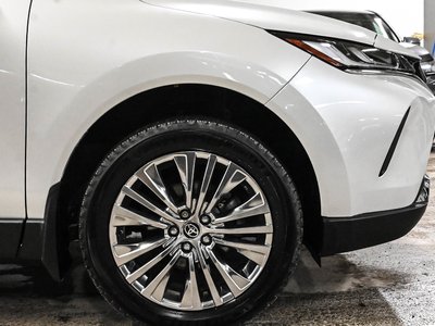 2024 Toyota Venza in Verdun, Quebec