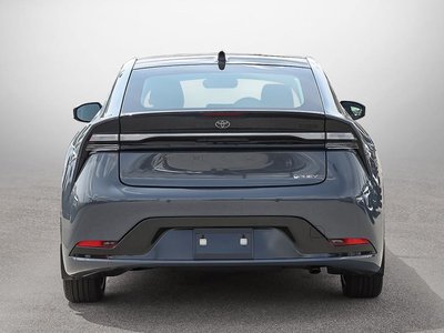 Toyota Prius Plug-in Hybrid  2025 à Verdun, Québec