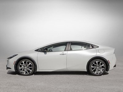 Toyota Prius Plug-in Hybrid  2026 à Verdun, Québec