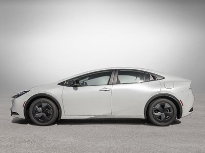 Toyota Prius Plug-in Hybrid  2026 à Verdun, Québec