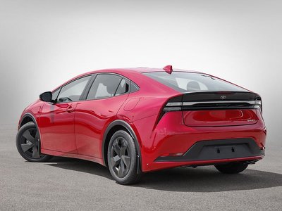 Toyota Prius Plug-in Hybrid  2026 à Verdun, Québec