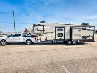 2019 Keystone Super-Lite 296SBH — photo 2