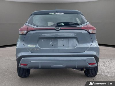 2025 Nissan Kicks Play SV — photo 5