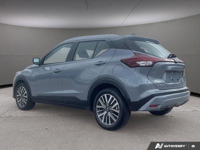 2025 Nissan Kicks Play SV — photo 4