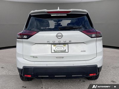 2025 Nissan Rogue SV Moonroof — photo 5