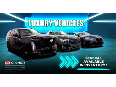 OUR LUXURY VEHICLES !