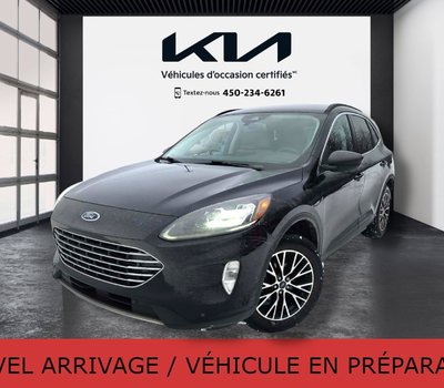 Ford Escape Titanium Plug-In Hybrid, JAMAIS ACCIDENTÉ, AWD 2021 ICI PAS DE CACHETTE