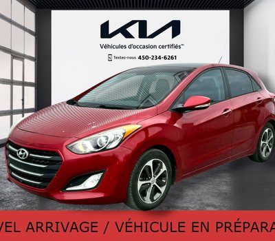 Hyundai Elantra GT GLS w/Tech Pkg, JAMAIS ACCIDENTÉ, TOIT PANORAMIQUE 2016 *** SEULEMENT 109 087 KM ***