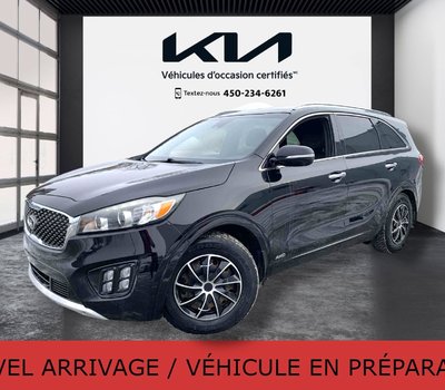 Kia Sorento SX V6, 7 PASSAGERS, CUIR, HITCH, TOIT OUVRANT 2017 ICI PAS DE CACHETE