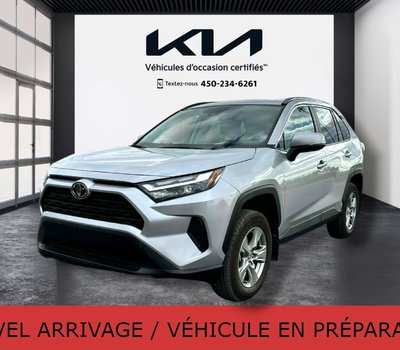 Toyota RAV4 XLE, JAMAIS ACCIDENTÉ, AWD, TOIT, GPS 2025 *** 3902 KM ***