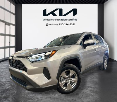 Toyota RAV4 XLE, JAMAIS ACCIDENTÉ, AWD, TOIT, GPS 2025 *** 3902 KM ***