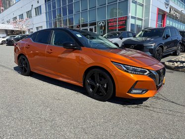 2022 Nissan Sentra SR // 2.99% FINANCING