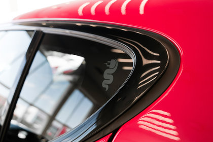 2024 Alfa Romeo Tonale PHEV Veloce  | Alfa Rosso - Photos