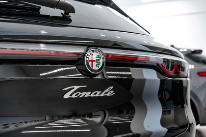 Alfa Romeo Tonale PHEV Veloce 2024 | Noir Alfa - Photos