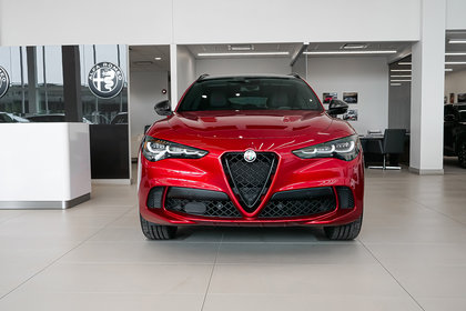 Alfa Romeo Stelvio Quadrifoglio SUPER SPORT 2024 | Rosso Etna - Photos