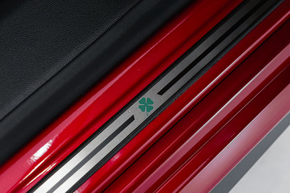 Alfa Romeo Stelvio Quadrifoglio SUPER SPORT 2024 | Rosso Etna - Photos