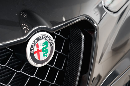 Alfa Romeo Stelvio Quadrifoglio SUPER SPORT 2024 | Noir Vulcano Métallique - Photos