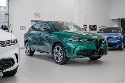 Alfa Romeo Tonale PHEV Tributo 2025 | Verde Fangio - Photos