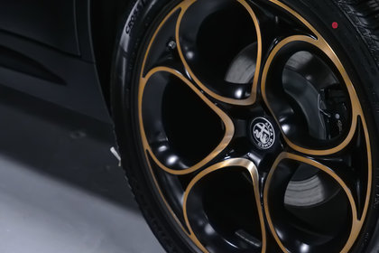 2025 Alfa Romeo Stelvio Intensa | Vulcano Black - Pictures