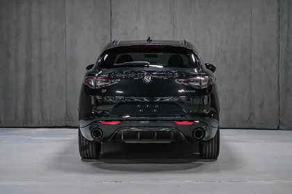 2025 Alfa Romeo Stelvio Intensa | Vulcano Black - Pictures
