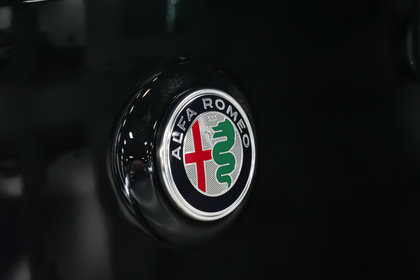 2025 Alfa Romeo Stelvio Intensa | Vulcano Black - Pictures