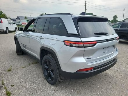 2024 Jeep Grand Cherokee Altitude