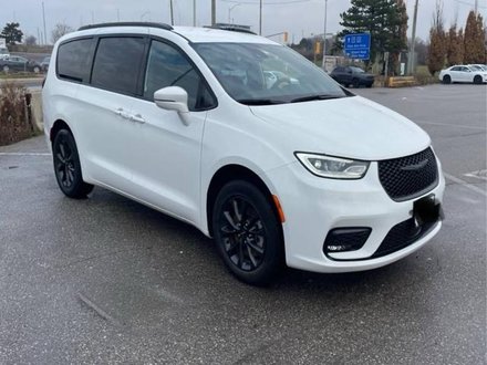 2022 Chrysler Pacifica Touring AWD