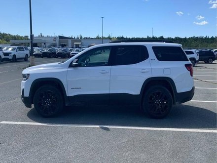 2022 GMC Acadia AWD SLT