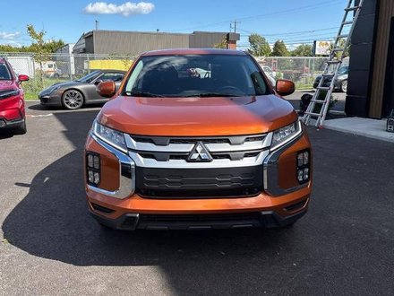 2020 Mitsubishi RVR 2.4L SE AWC - CVT