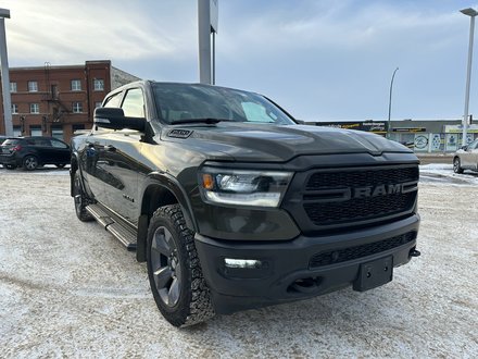 2021 Ram RAM 1500 Crew Cab 4x4 (dt) Big Horn SWB