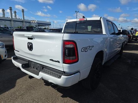 2023 Ram RAM 1500 Crew Cab 4x4 (dt) Sport SWB