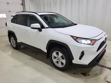 2021 Toyota RAV4 XLE AWD