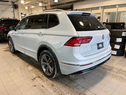 2019 Volkswagen Tiguan Highline R-Line Package, Driver Assistance