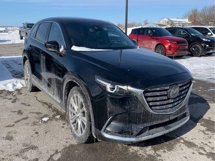 2022 Mazda CX-9 Signature, Sunroof, Navigation