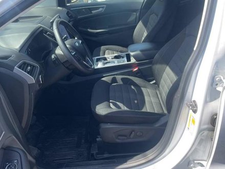 2023 Ford Edge SEL AWD Rear Camera, Heated Seats, Low Kilometer