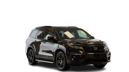 2020 Honda Pilot Black Edition Local Trade, Leather, DVD,