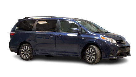 2018 Toyota Sienna LE AWD 7-Passenger V6 Low Kilometer, Local Trade,