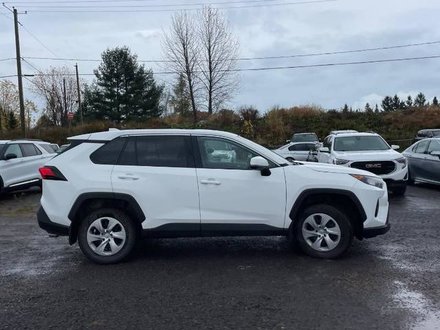 2023 Toyota RAV4 LE AWD