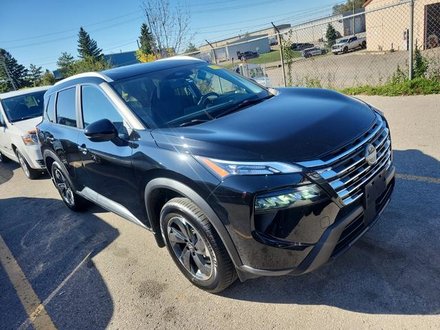 2024 Nissan Rogue AWD SV Moonroof