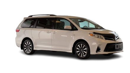 2018 Toyota Sienna LE- AWD