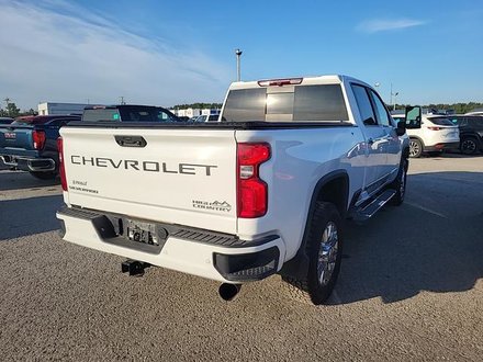 2024 Chevrolet Silverado 2500HD 4WD Crew Cab Long Box High Country