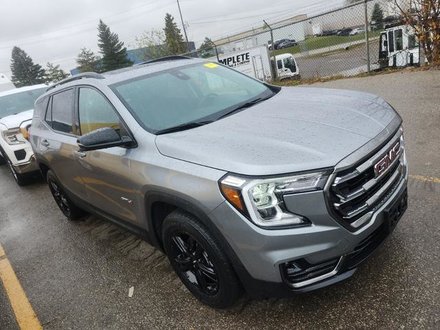 2024 GMC Terrain AWD AT4