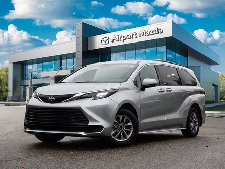 2025 Toyota Sienna LE